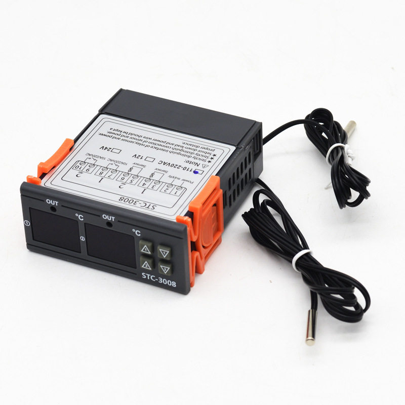 Hình ảnh thực tế bộ điều khiển nhiệt độ STC-3008 góc nhìn tổng thể