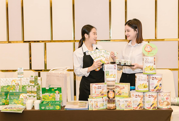 Bổ sung dinh dưỡng cho gia đình với thức uống ngũ cốc dinh dưỡng 22 Nutrimix Bổ sung dinh dưỡng cho gia đình với thức uống ngũ cốc dinh dưỡng 22 Nutrimix