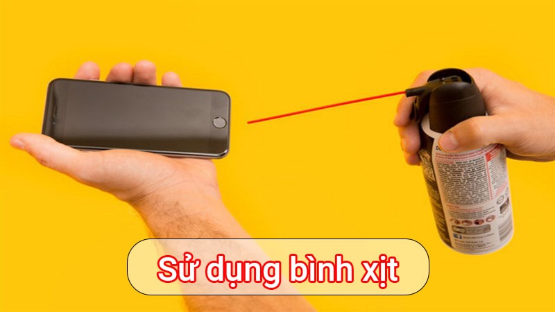 Vệ sinh bằng bình xịt