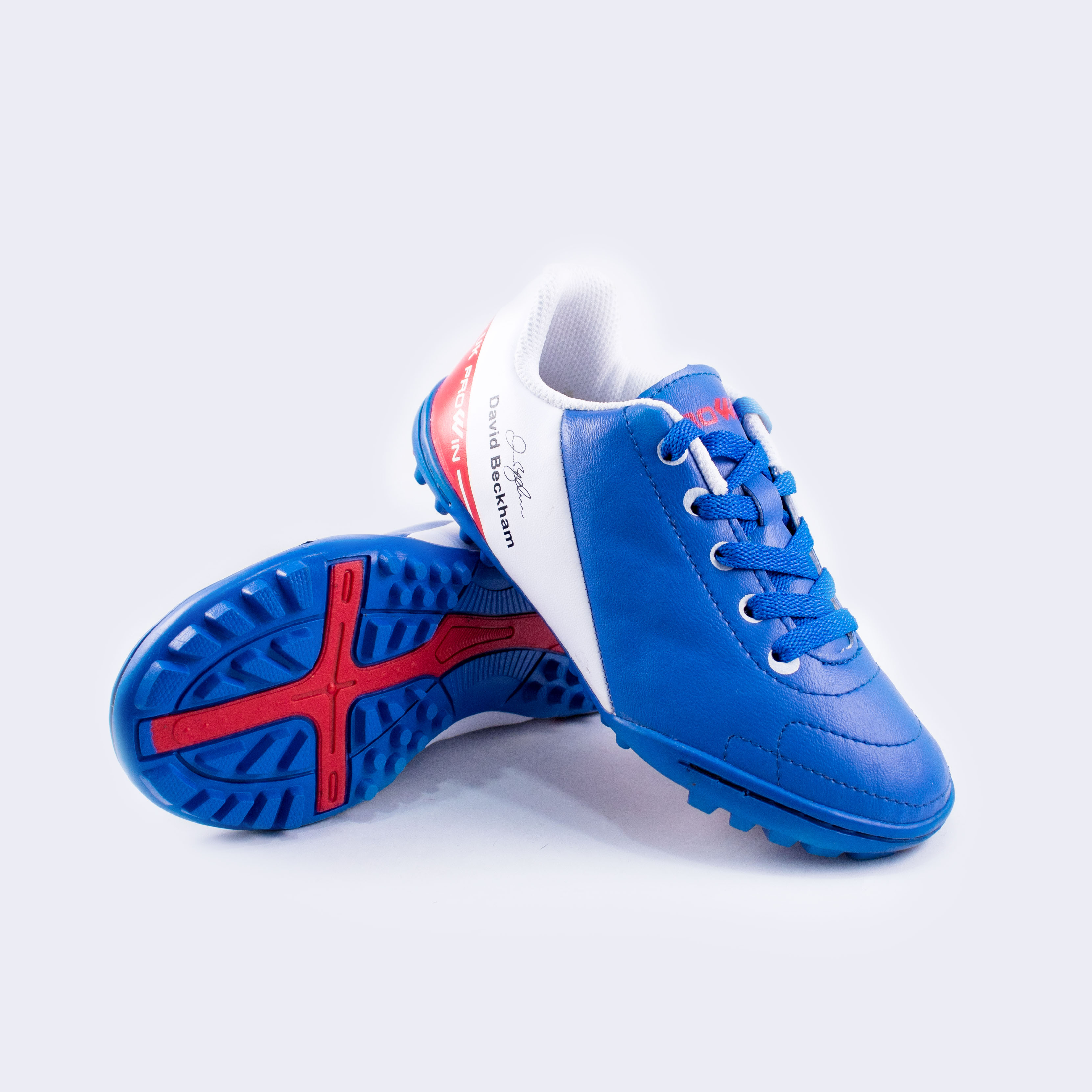 Giày Bóng Đá Sân Cỏ Nhân Tạo Prowin UK