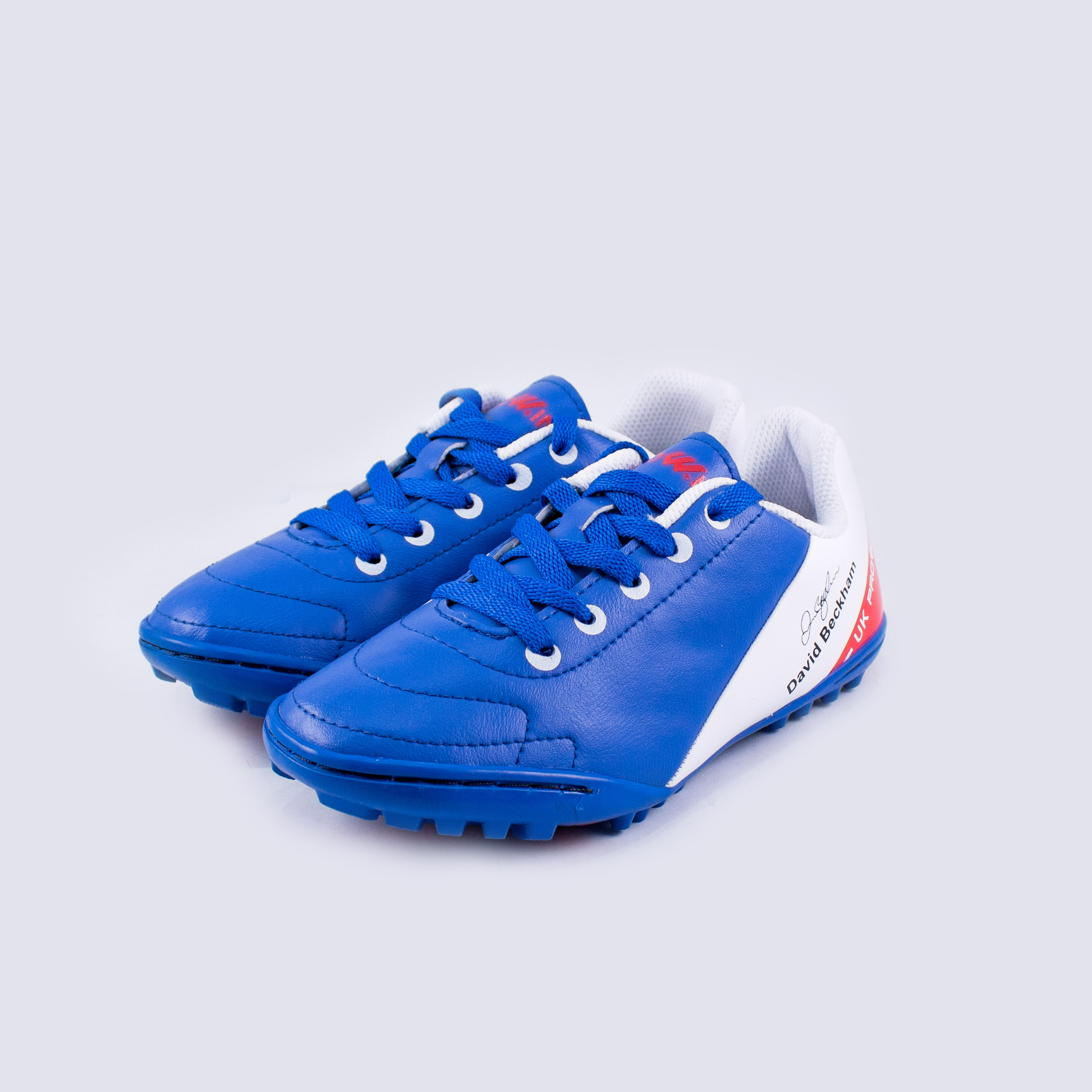 Giày Bóng Đá Sân Cỏ Nhân Tạo Prowin UK