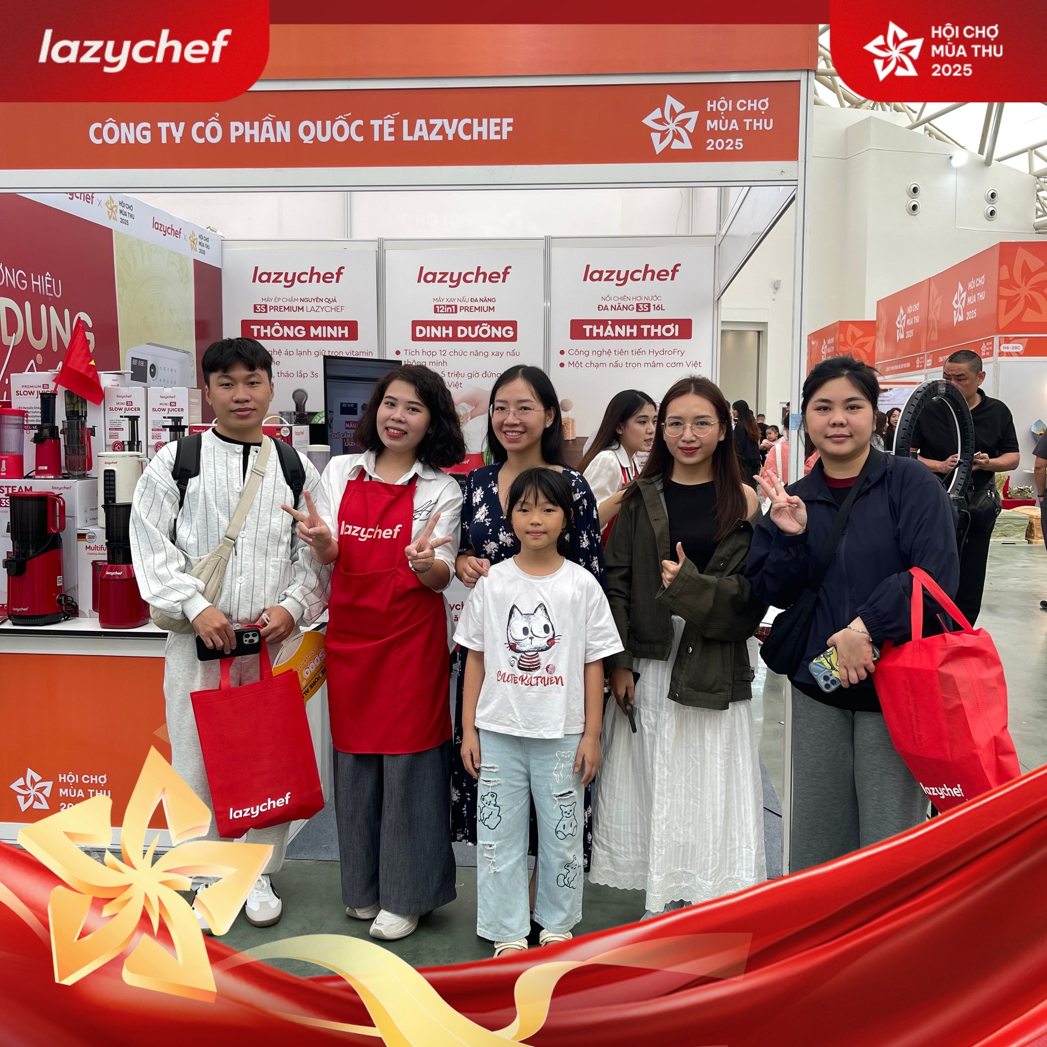 Lazychef Bùng Nổ Tại Hội Chợ Mùa Thu 2025 – Hàng Ngàn Khách Hàng Đã Tận Hưởng