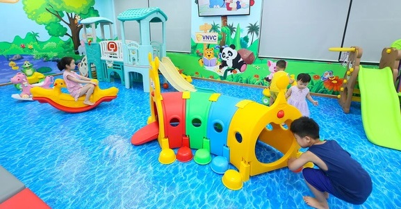 8 lý do vì sao các phòng khám phòng tiêm hay đầu tư thêm khu vui chơi giải trí nhỏ miễn phí ?