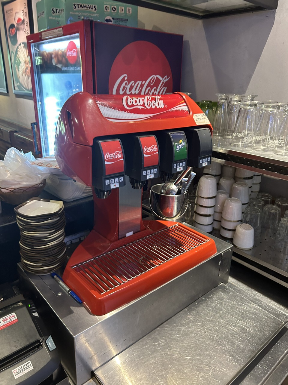 MUA MÁY LÀM COCA TƯƠI COCAKB CHÍNH HÃNG Ở ĐÂU? GIÁ TỐT NHẤT CHO KHU VUI CHƠI VÀ NHÀ HÀNG!