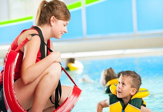 5 bước cấp cứu trẻ đuối nước đúng cách và các biện pháp phòng tránh cứu hộ đặc biệt ở bể bơi hồ bơi ...vv