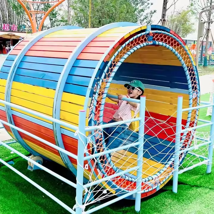 Đến Khu Vui Chơi, Đừng Quên Đi Bộ Vòng Tròn Sắc Màu – Điểm Nhấn Giải Trí Trong Công Viên!