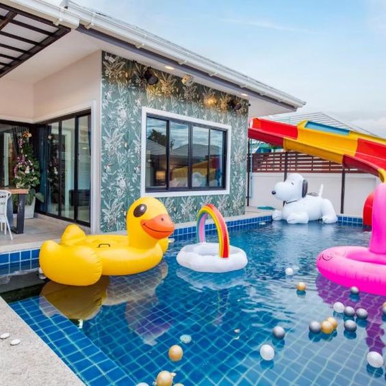 Bể bơi phao cho bé