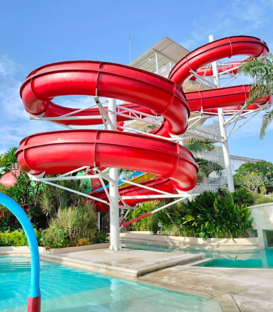 🌊 Tạo điểm nhấn nghỉ dưỡng với bể bơi mini thông minh, dễ bảo trì