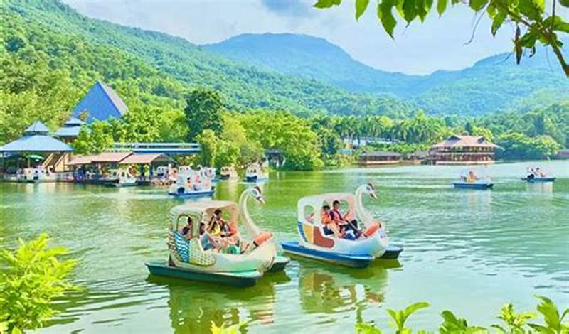 Khu Du Lịch Ao Vua – Thiên Đường Giải Trí Giữa Núi Rừng Ba Vì