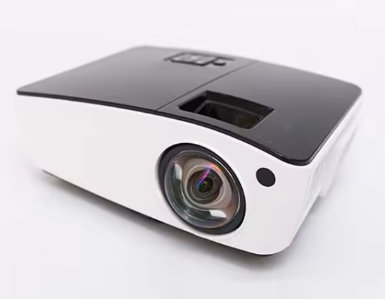 Máy chiếu GK-301XT Hot Sale Short Throw 3LCD