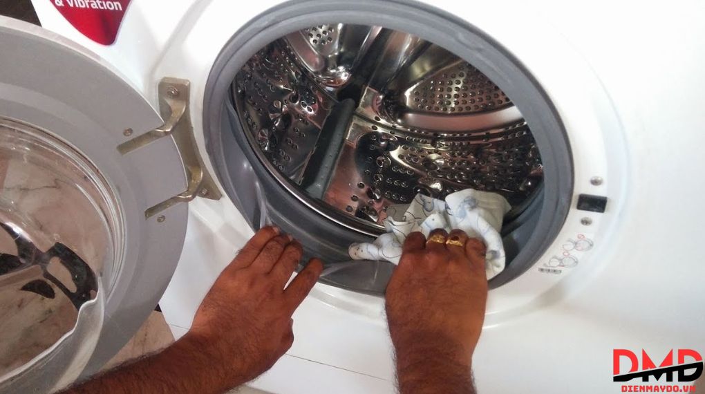 Hướng dẫn vệ sinh máy giặt sạch nấm mốc tại nhà