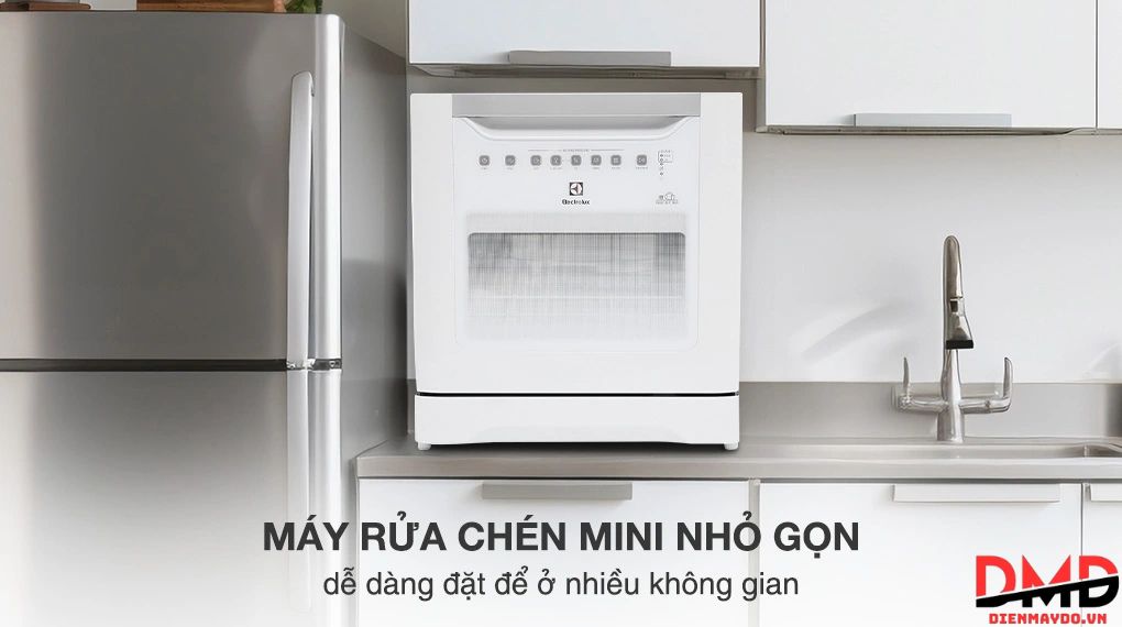 Máy rửa bát Electrolux