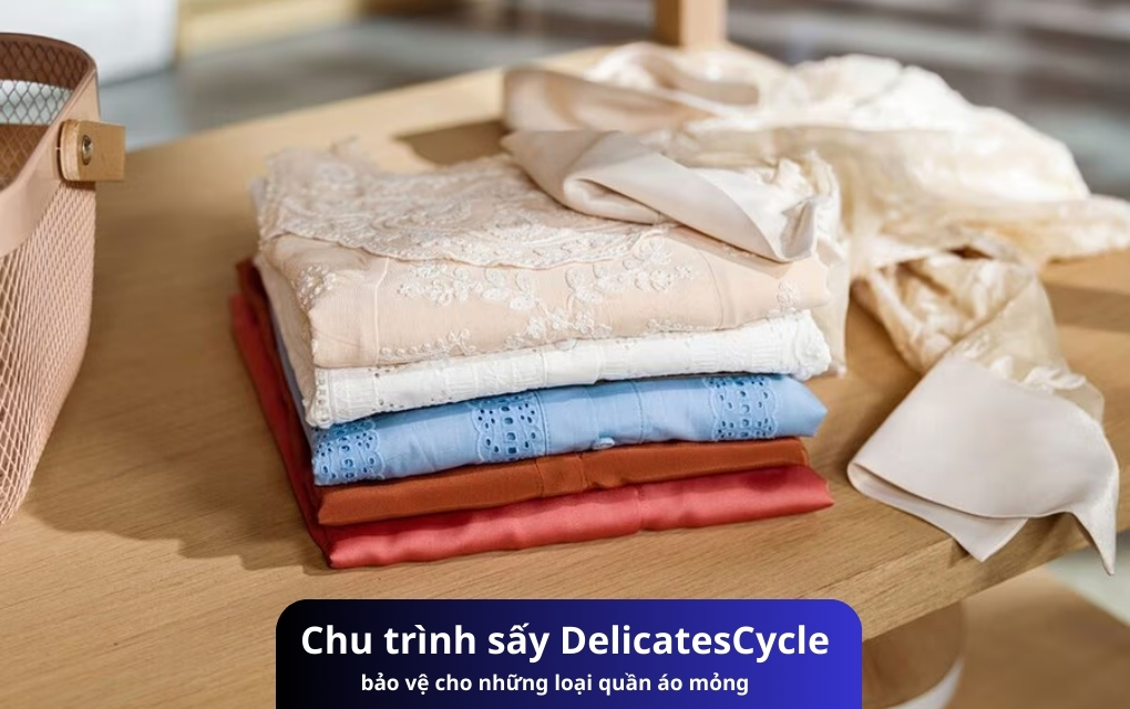 Máy sấy bơm nhiệt Electrolux 8 kg EDH803J5SC
