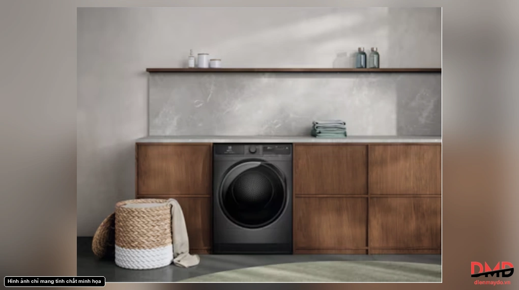 Máy sấy bơm nhiệt Electrolux 8 kg EDH803J5SCR