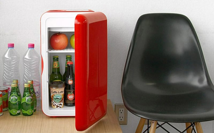Tủ Lạnh Mini Giá Rẻ: Phù Hợp Với Người Độc Thân và Văn Phòng Nhỏ