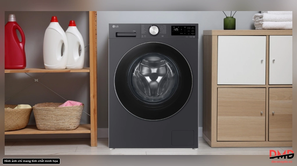 Máy giặt cửa trước màu tối bố trí cạnh tủ đồ
