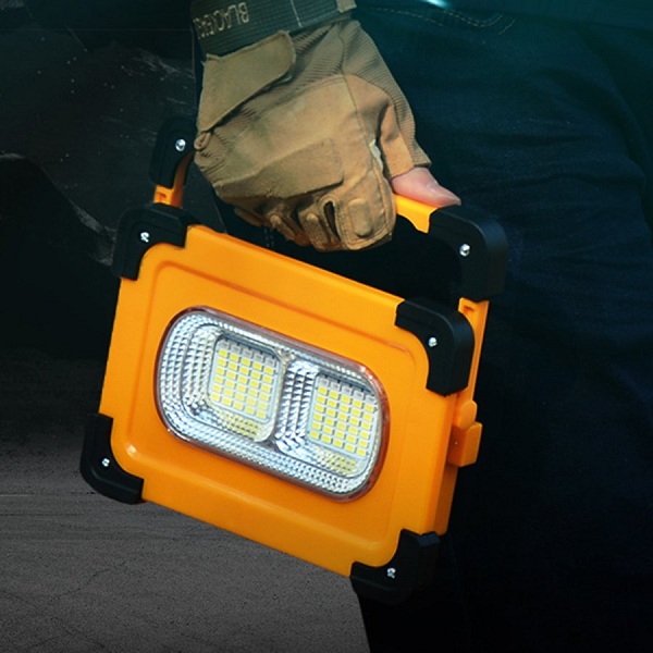 Đèn pin cầm tay năng lượng mặt trời chuyên dụng Kitawa 60W K153