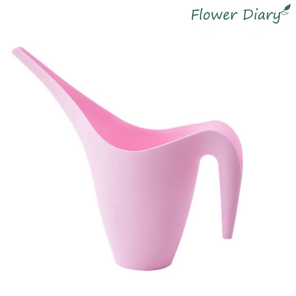 Bình nước có vòi dài thể tích 1L