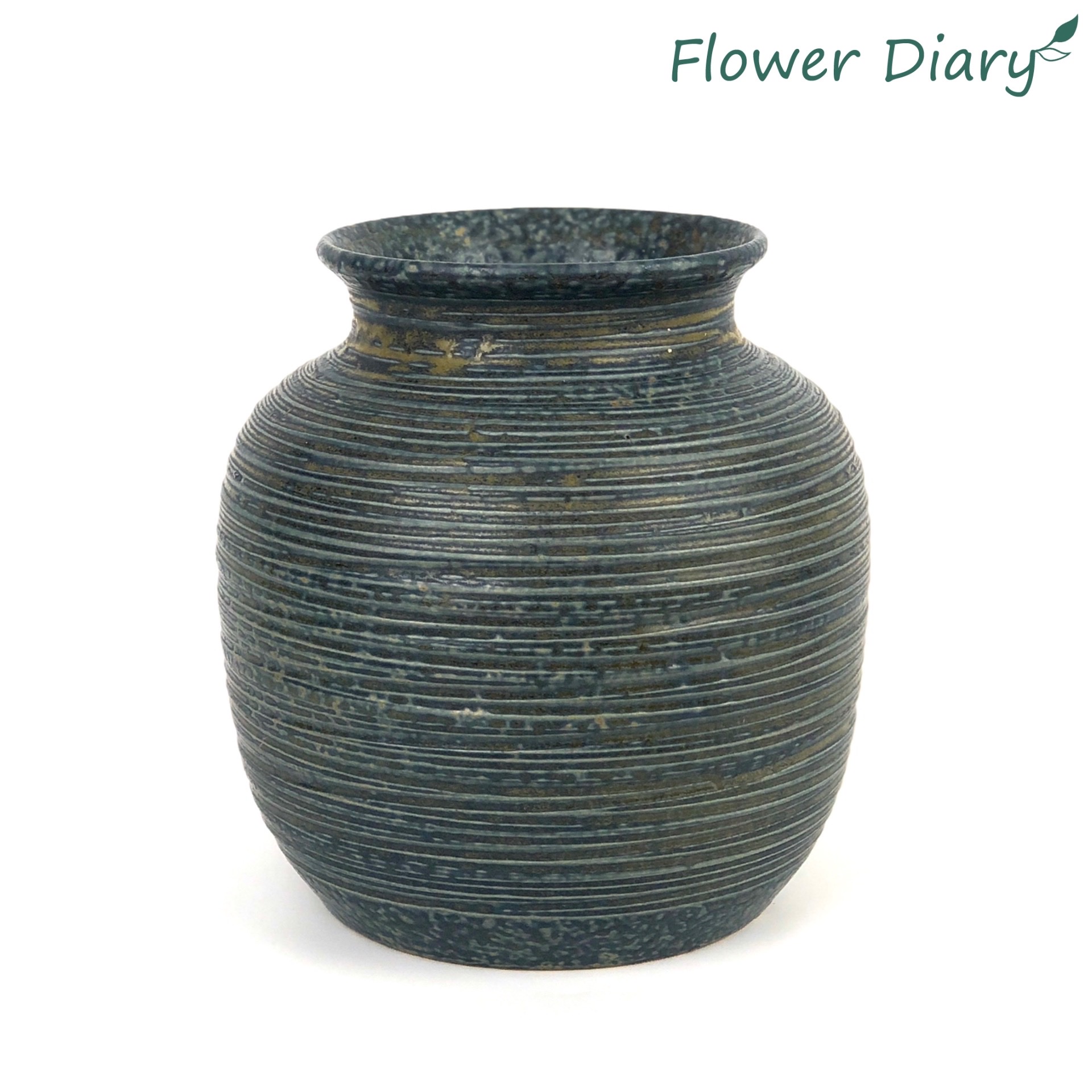 Bình cắm hoa M:10cm H:21cm