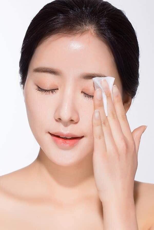 Nước tẩy trang Verobene Urban Proof Cleansing Water Hàn Quốc 300ml