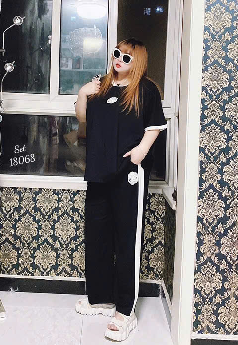 Set bộ Dài 9 tấc BIGSIZE Quảng Châu thêu hoa C.nel, quần sọc trắng, chất đẹp - 18068
