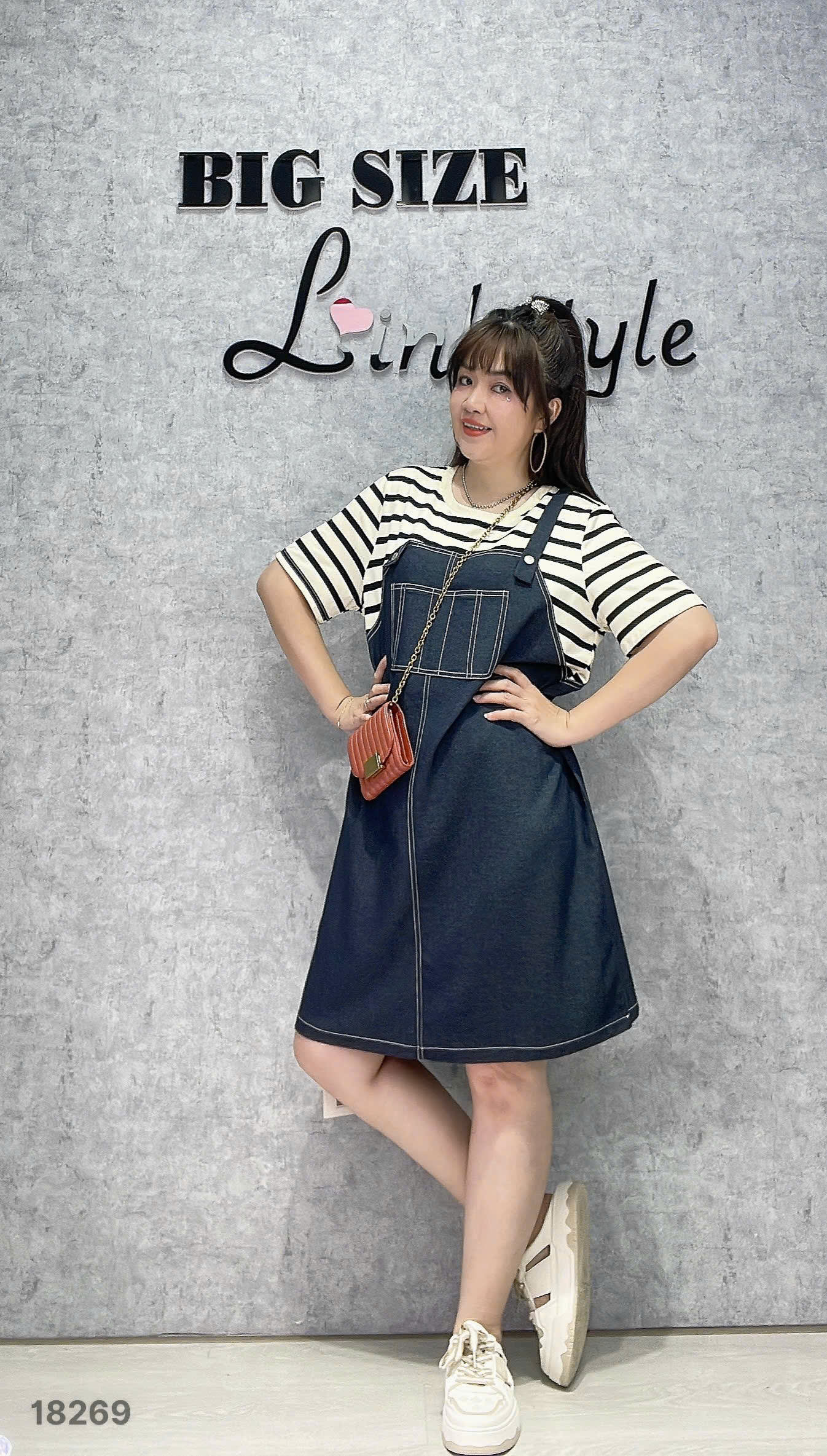 NEW.10-  18269 Đầm yếm 1b 00536 tay sọc