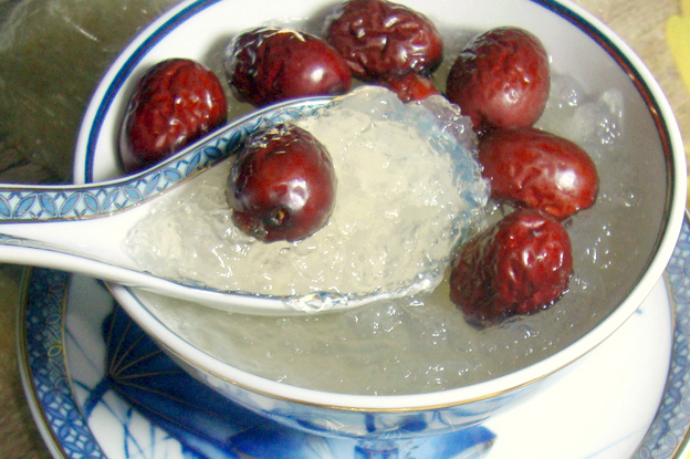 Ăn yến có đắt không? Thu nhập bao nhiêu thì ăn yến được?