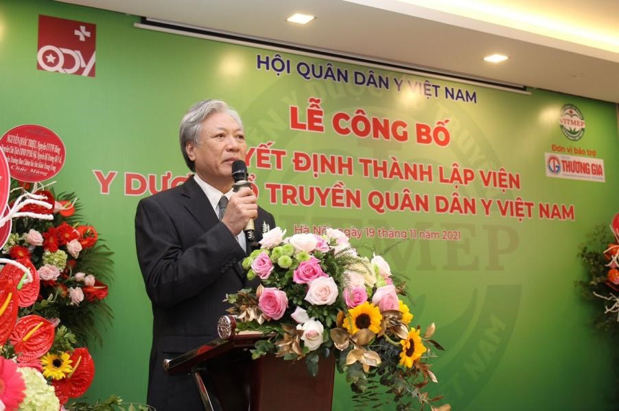 BÀN VỀ: “NAM DƯỢC TRỊ NAM NHÂN” VÀ “ĐÔNG Y LIỆU ĐÔNG BỆNH”.