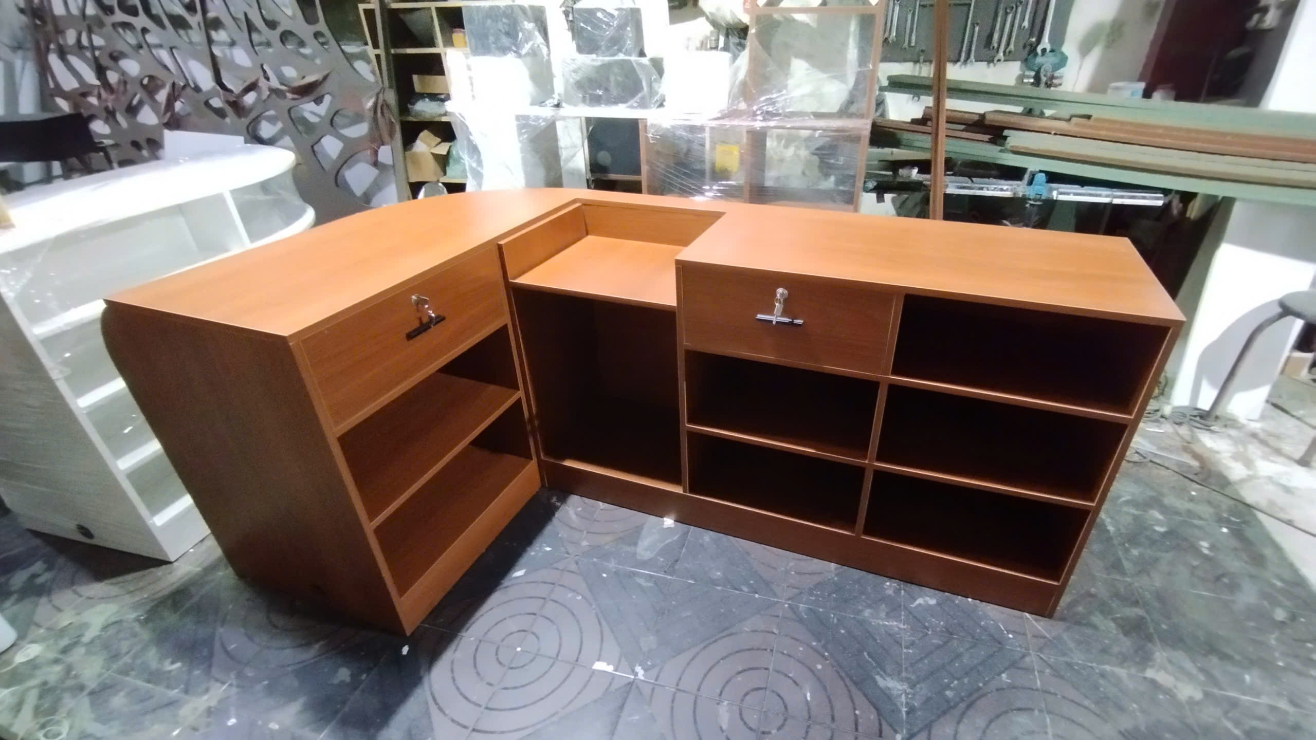 Quầy tiến tân trưng bày sản phẩm