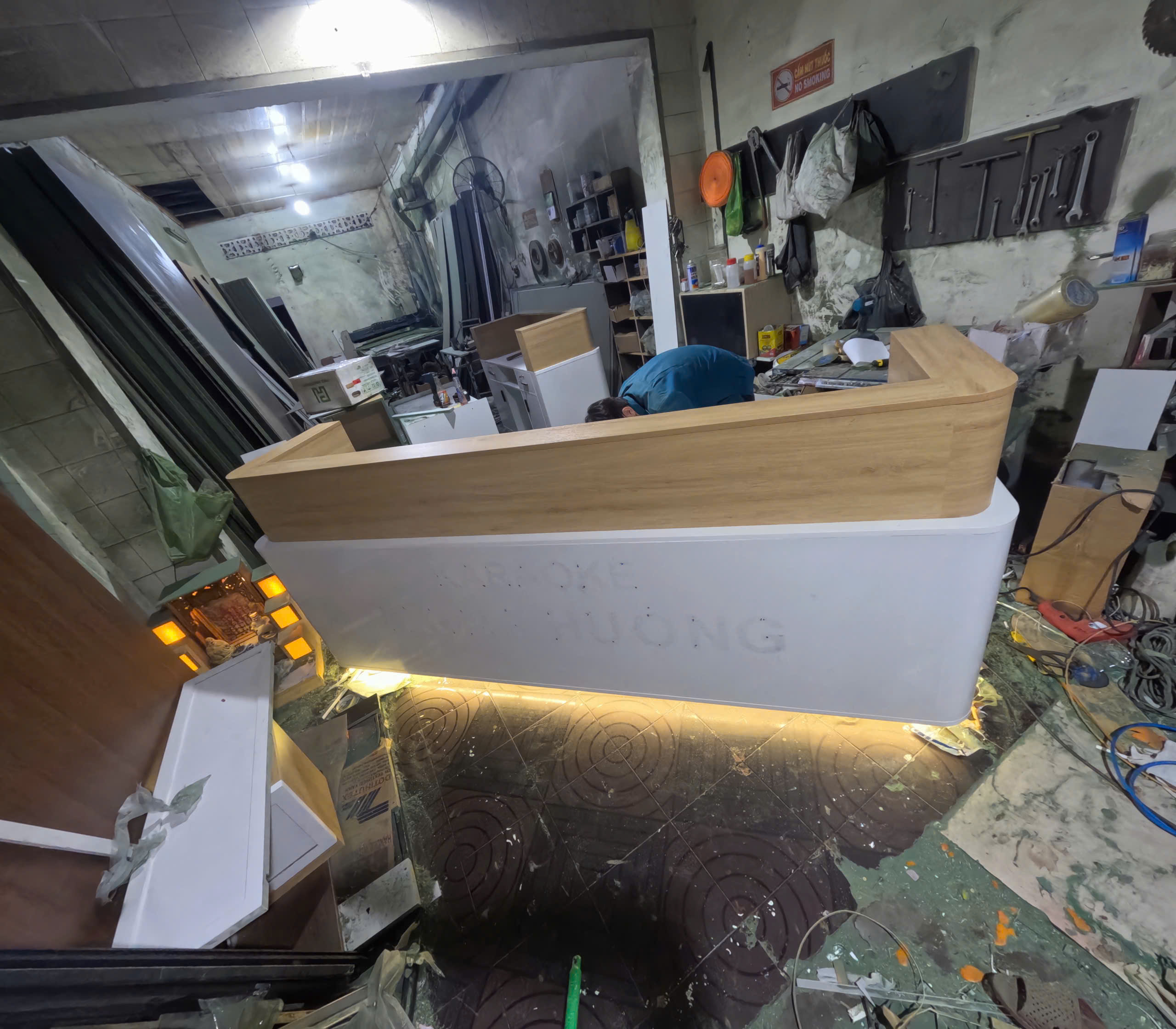 Quầy tiếp tân
