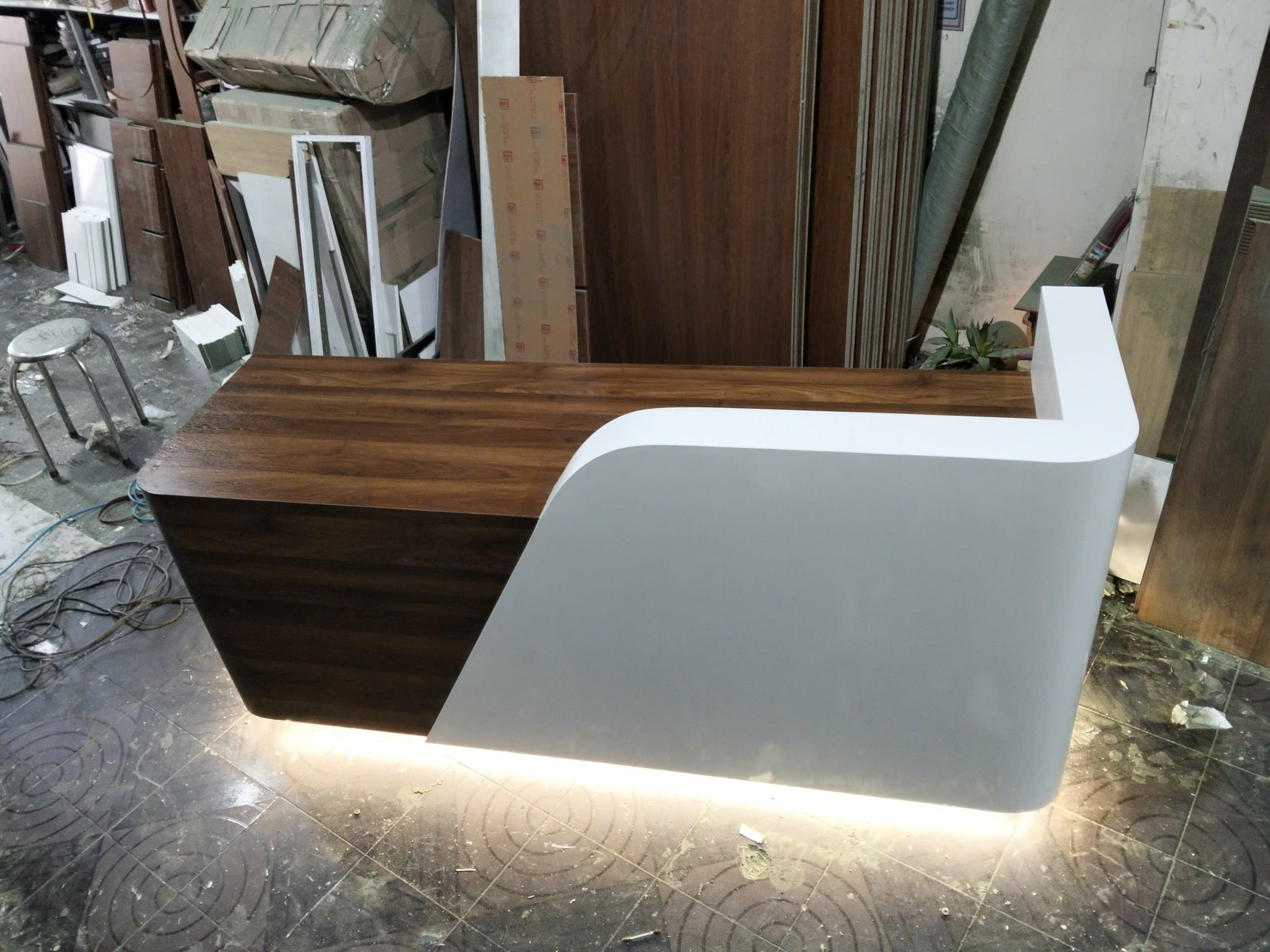 Quầy tiếp tân