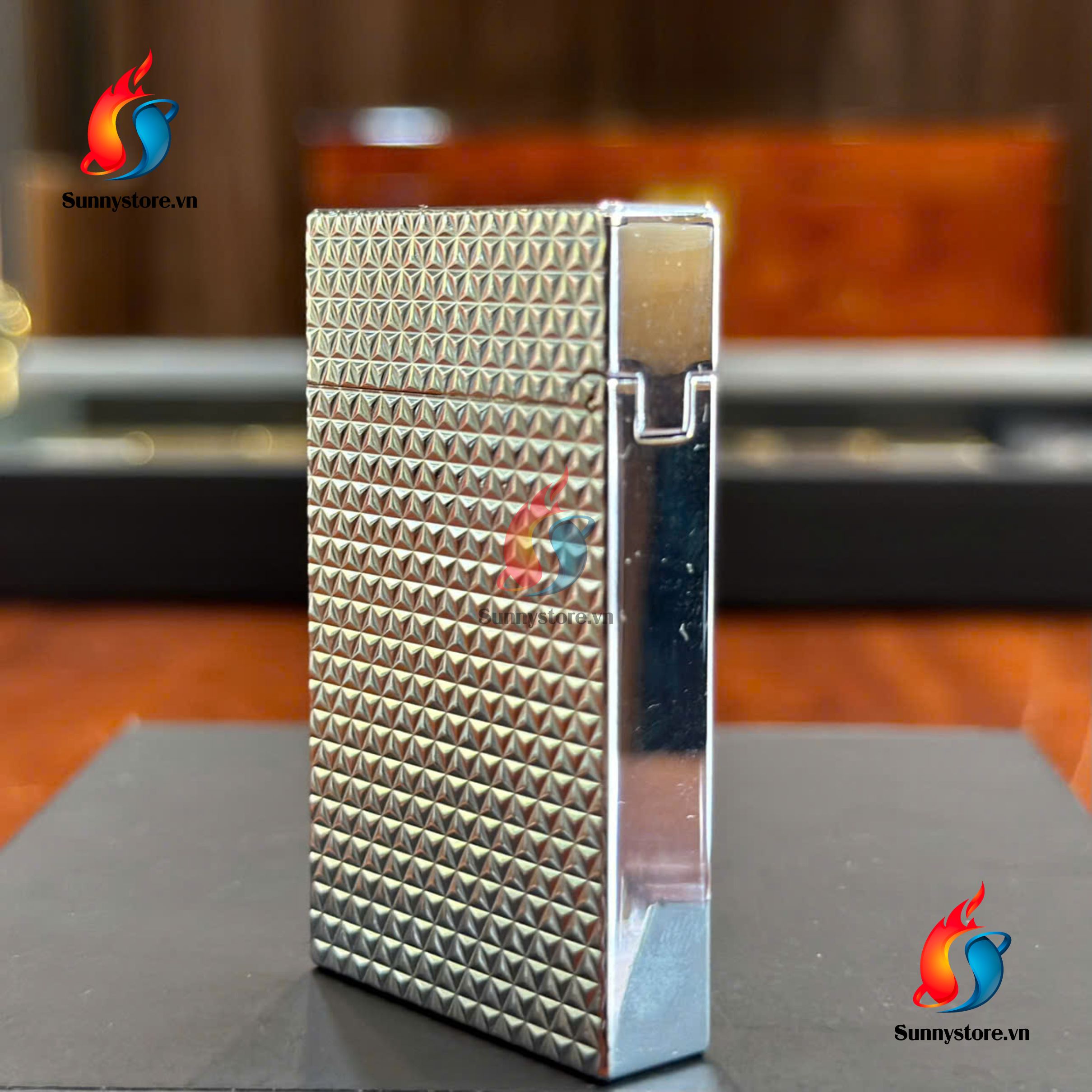 S.T Dupont trắng pha lê