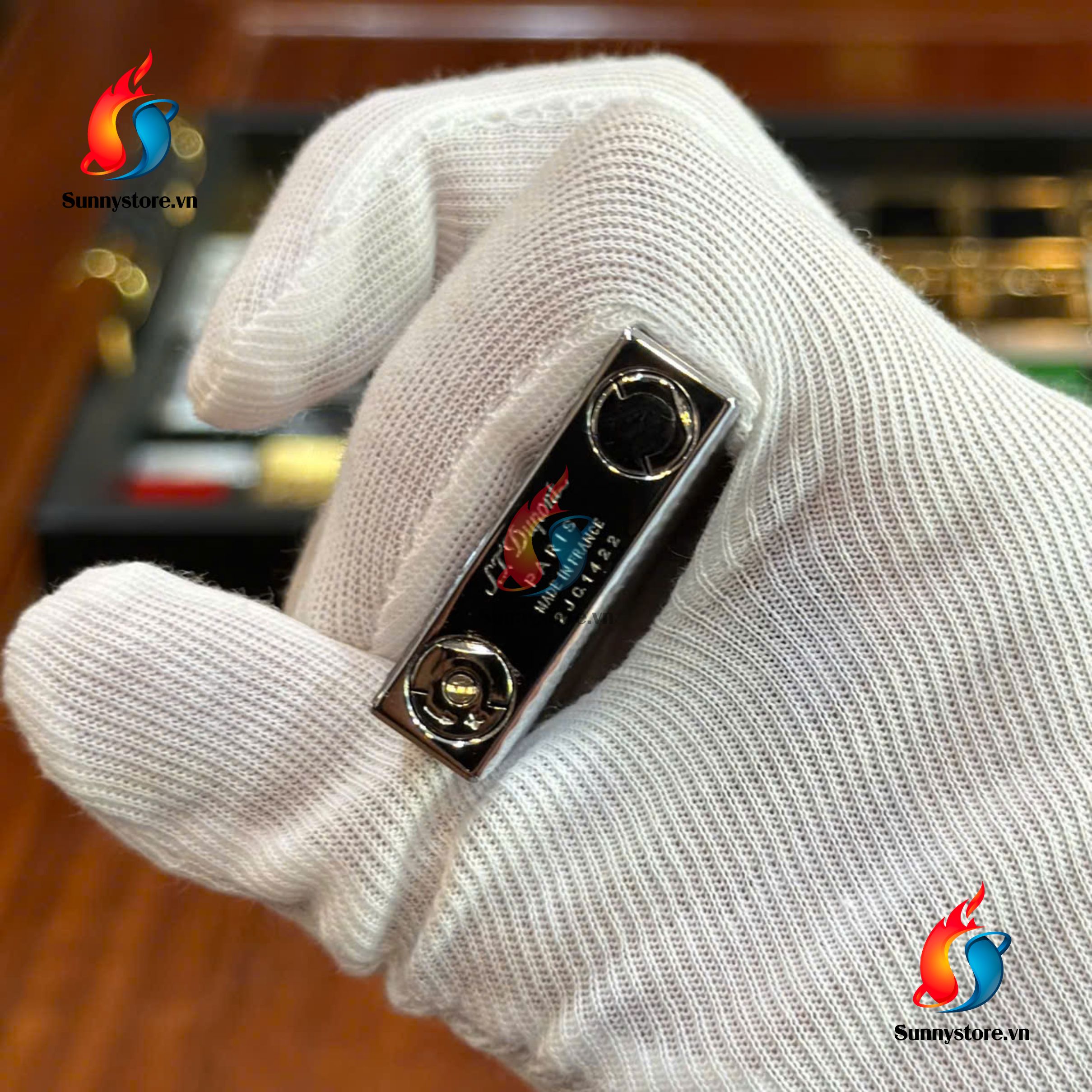 S.T Dupont trắng pha lê