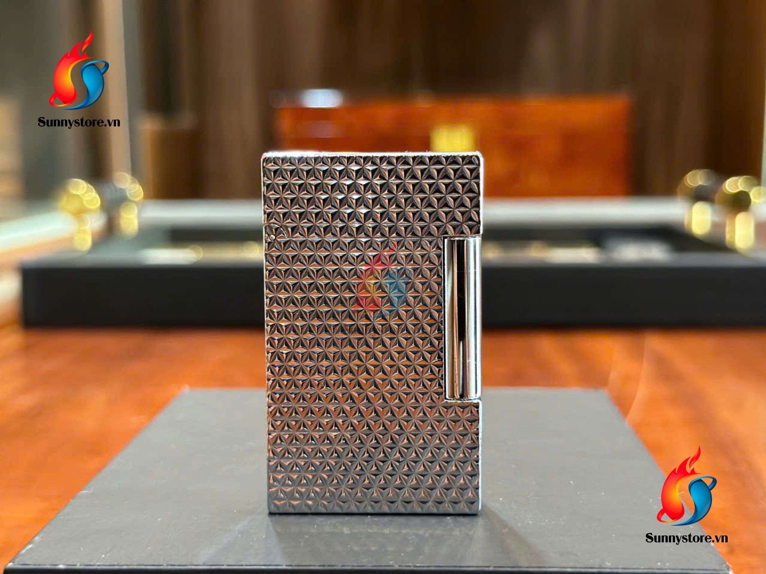 S.T Dupont trắng pha lê