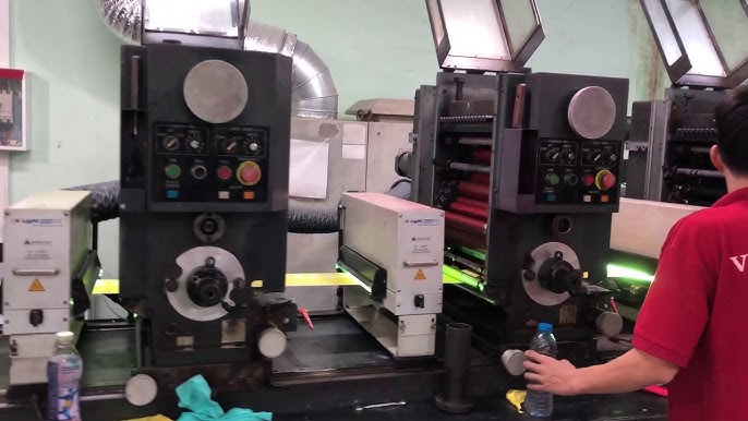 Ứng dụng của đèn sấy UV trong ngành công nghiệp in ấn - Tối ưu hóa chất lượng sản phẩm và hiệu suất sản xuất