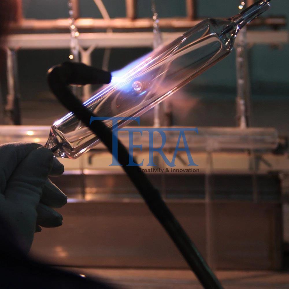 Lưu ý khi sử dụng và bảo trì đèn uv cho máy ngành giày