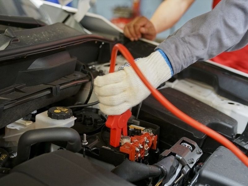Nguyên nhân bình ắc quy hết điện & cách khắc phục nhanh chóng