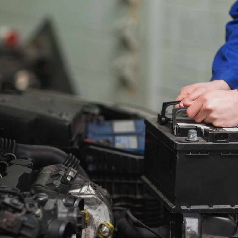 Phân loại các loại ắc quy ô tô phổ biến hiện nay