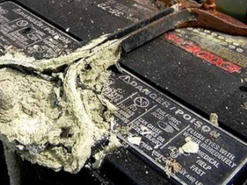 7 dấu hiệu ắc quy ô tô hỏng và cách khắc phục đơn giản