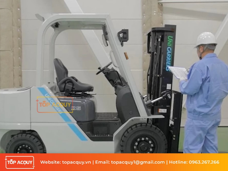 Cách kiểm tra xe nâng điện trước khi vận hành chi tiết nhất