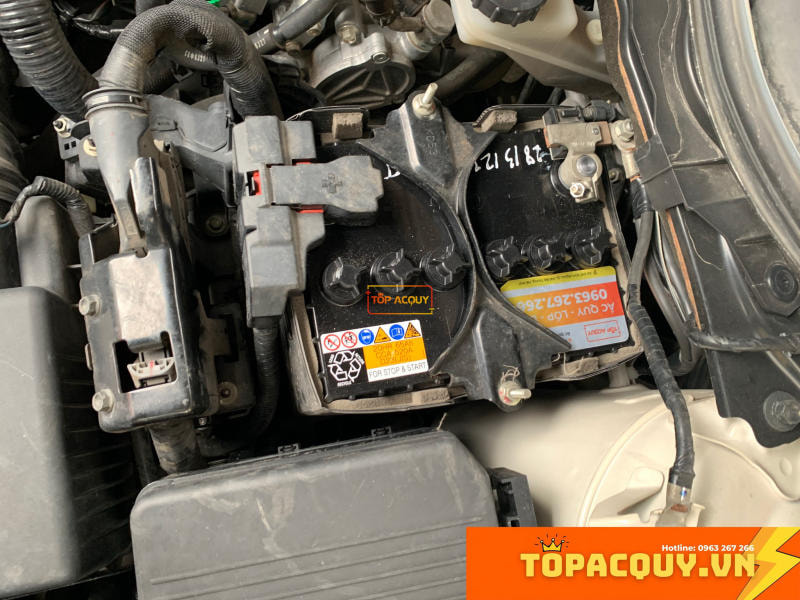 Thay ắc quy ở Xuân Thủy | Cứu hộ tại chỗ - Giá RẺ