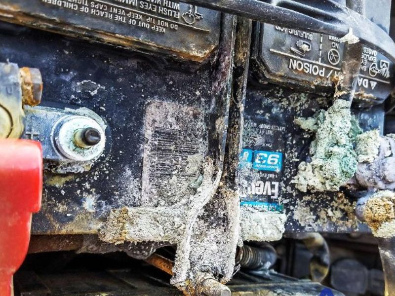 Bình ắc quy bị sunfat hoá - Nguyên nhân và cách khắc phục