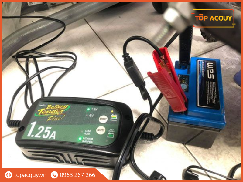 ắc quy 12V 12Ah