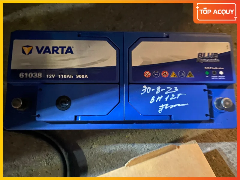 Thay bình ắc quy Varta 61038 cho khách tận nơi