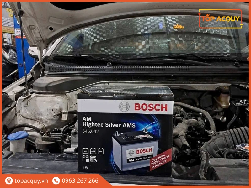 Trọn bộ bình và vỏ hộp ắc quy Bosch 545.042 thay lắp tận nơi
