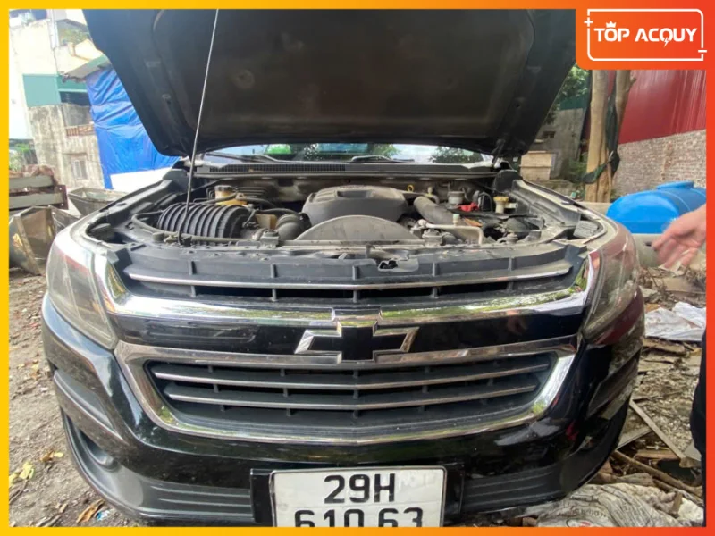 Quy trình kiểm tra và tháo lắp ắc quy chuyên nghiệp cho Chevrolet Colorado tại TOPACQUY