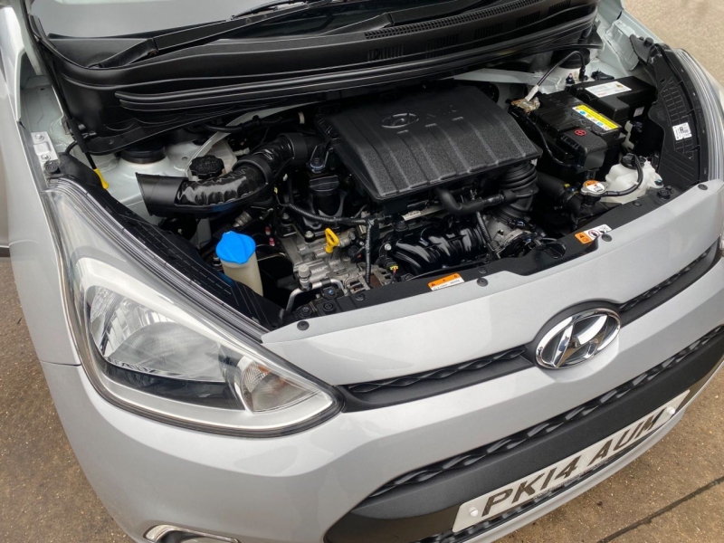 Ắc Quy Xe Hyundai Tucson Thông Số, Loại Thay Thế và Bảo Dưỡng