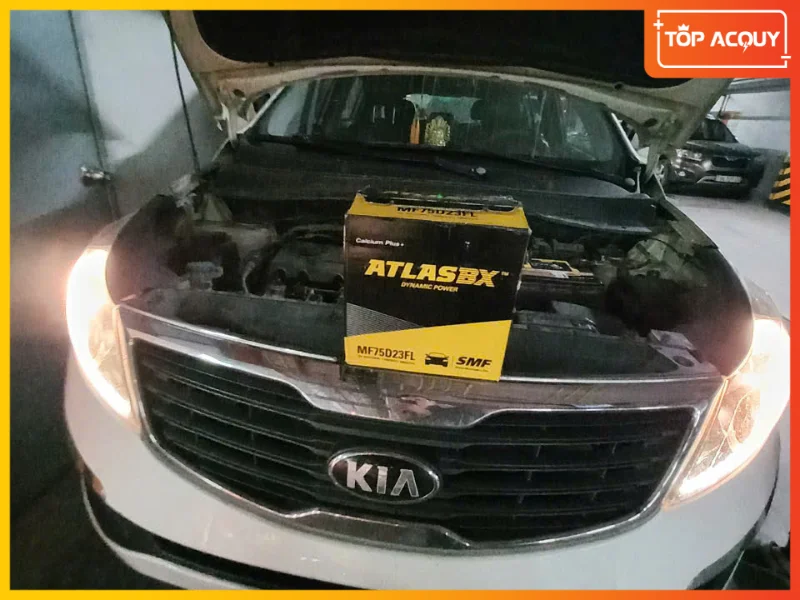 Topacquy thay bình AtlasBX MF75D23FL cho Kia Sportage