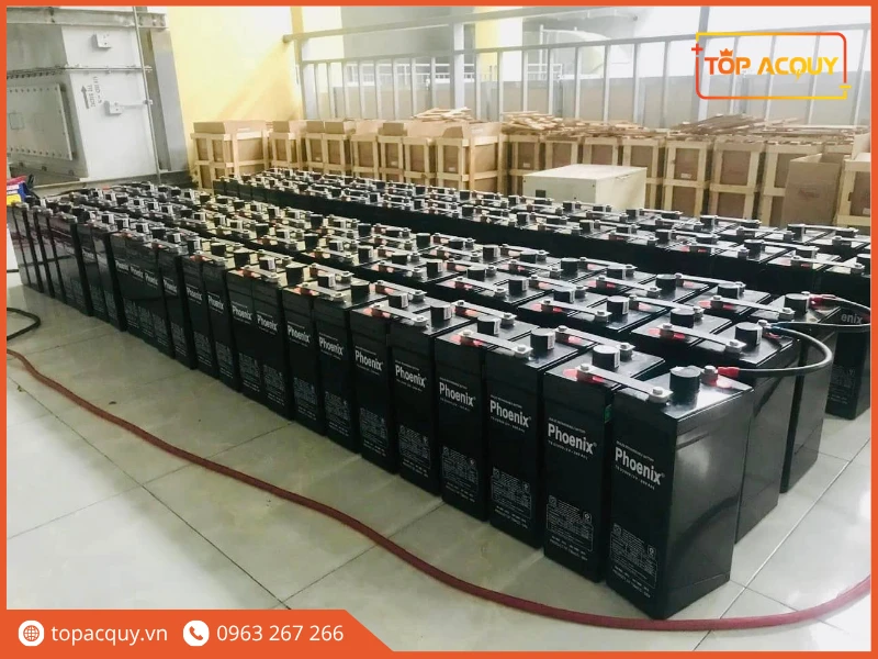 Giàn cell ắc quy Phoenix 2V xả sâu đấu nối chuỗi trạm điện