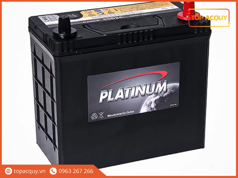 Góc chụp nghiêng bình ắc quy Platinum 65B24L cọc nhỏ JIS công nghệ sản xuất từ Clarios